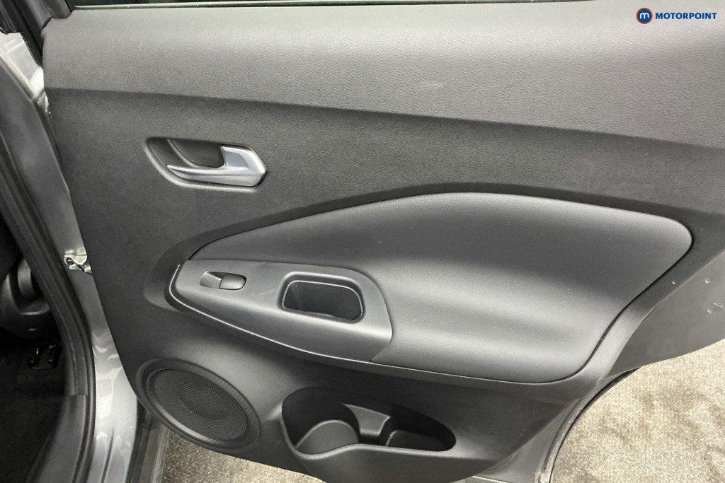 Nissan Juke N-Connecta Automatic Petrol-Electric Hybrid SUV - Stock Number (1643761) - 26th supplementary image