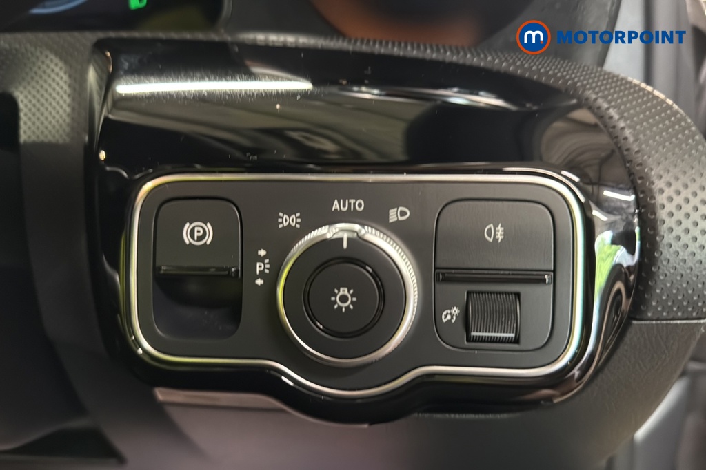 Mercedes-Benz A Class Amg Line Automatic Diesel Saloon - Stock Number (1643845) - 11th supplementary image