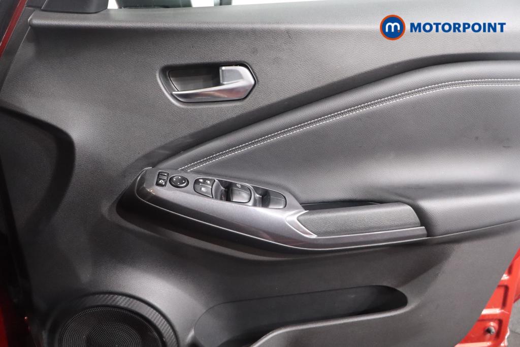 Nissan Juke N-Connecta Manual Petrol SUV - Stock Number (1644287) - 10th supplementary image