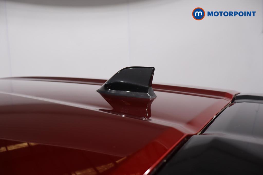 Nissan Juke N-Connecta Manual Petrol SUV - Stock Number (1644287) - 13th supplementary image