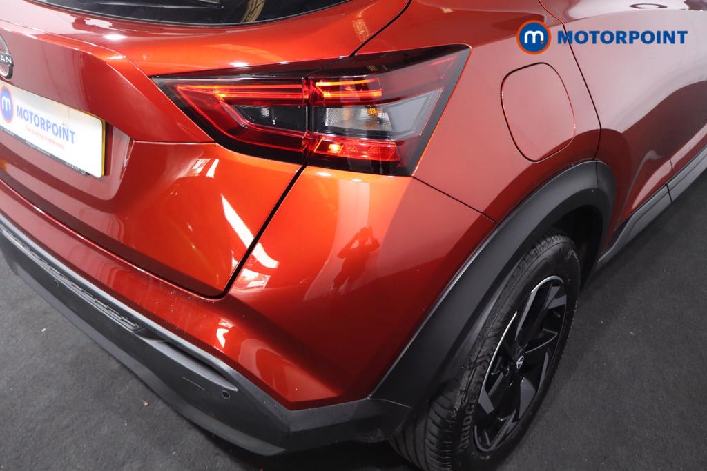 Nissan Juke N-Connecta Manual Petrol SUV - Stock Number (1644287) - 16th supplementary image
