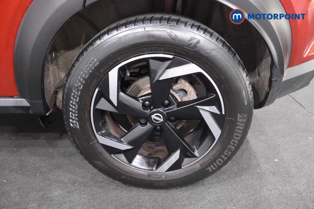Nissan Juke N-Connecta Manual Petrol SUV - Stock Number (1644287) - 20th supplementary image