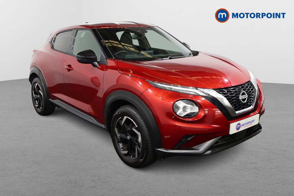 Nissan Juke N-Connecta Manual Petrol SUV - Stock Number (1644287) - Drivers side front corner