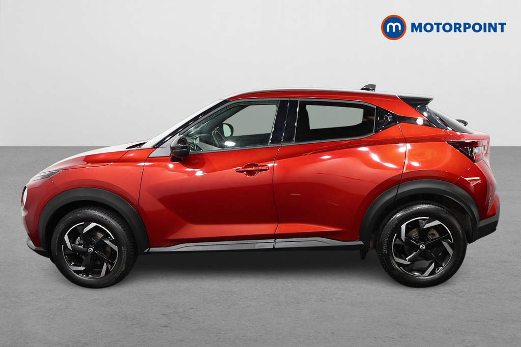 Nissan Juke N-Connecta Manual Petrol SUV - Stock Number (1644287) - Passenger side
