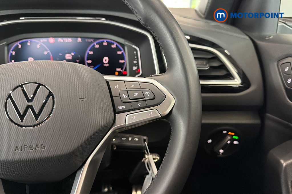 Volkswagen T-Roc R-Line Automatic Petrol SUV - Stock Number (1644405) - 3rd supplementary image