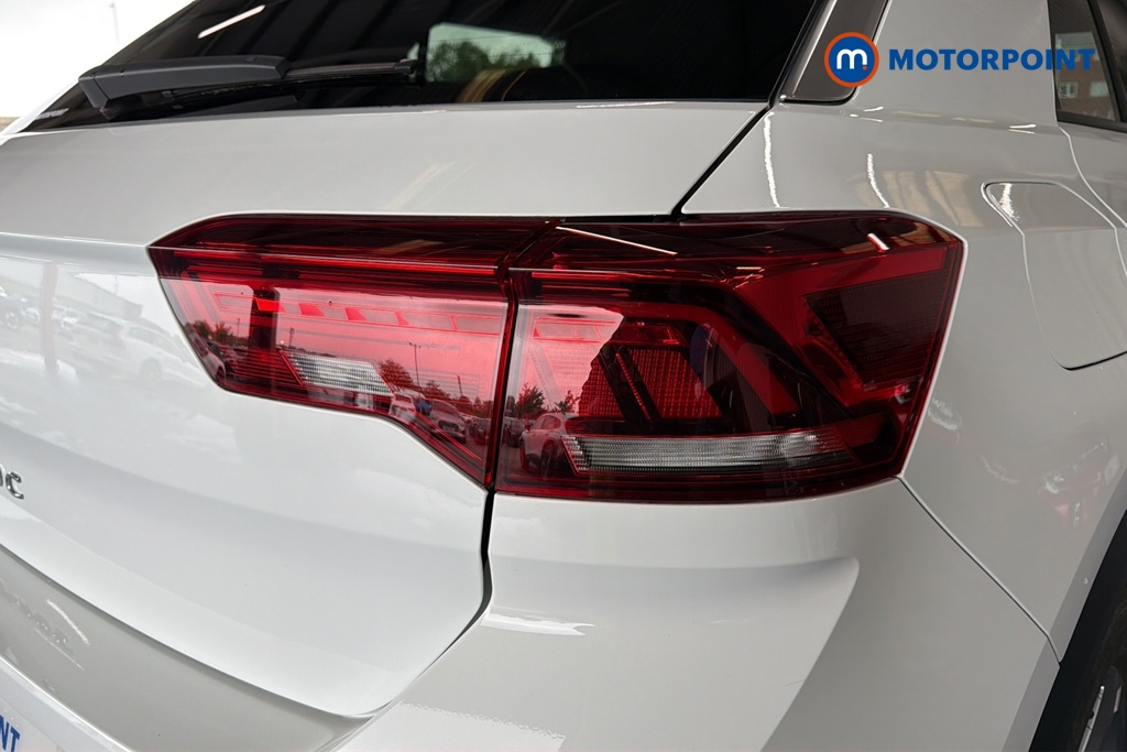 Volkswagen T-Roc R-Line Automatic Petrol SUV - Stock Number (1644405) - 36th supplementary image