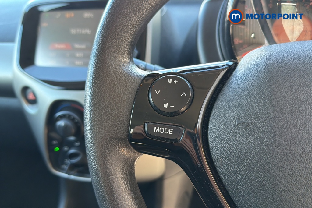 Peugeot 108 Active Manual Petrol Hatchback - Stock Number (1644470) - 4th supplementary image