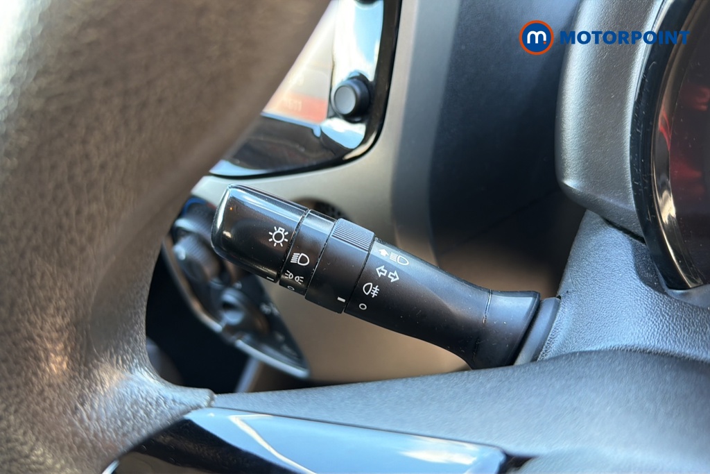 Peugeot 108 Active Manual Petrol Hatchback - Stock Number (1644470) - 6th supplementary image