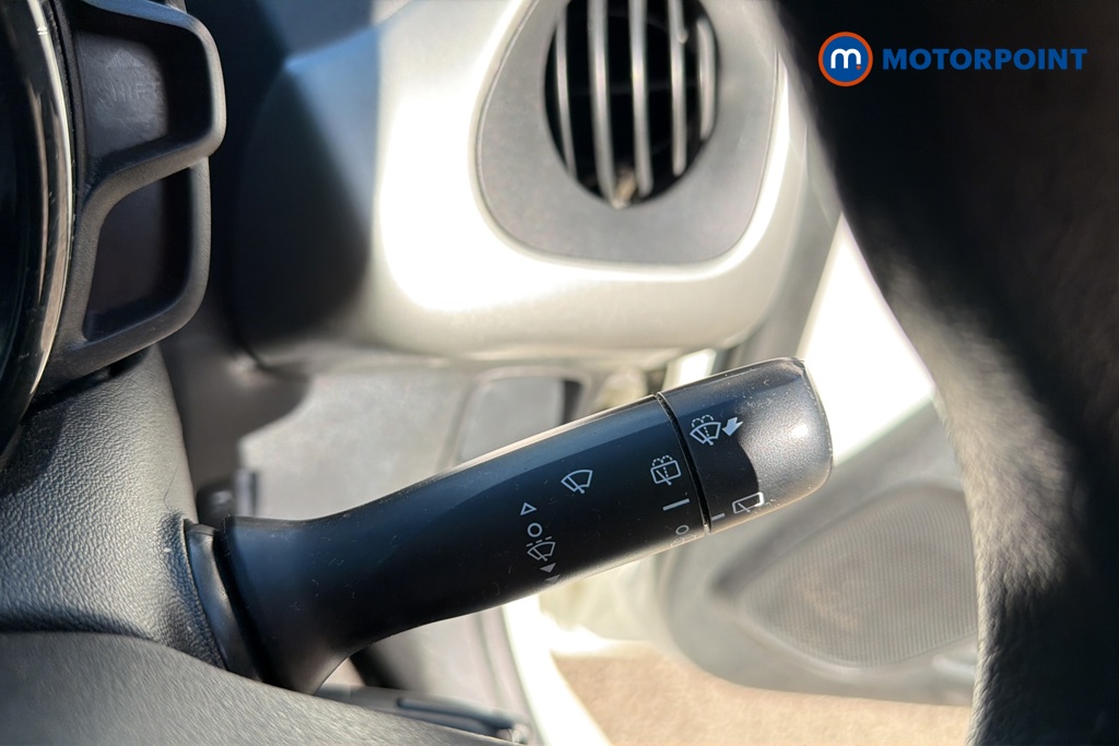 Peugeot 108 Active Manual Petrol Hatchback - Stock Number (1644470) - 7th supplementary image