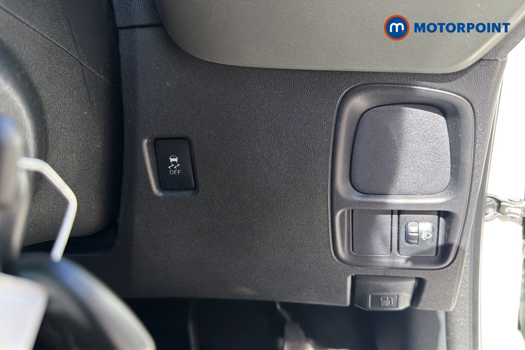 Peugeot 108 Active Manual Petrol Hatchback - Stock Number (1644470) - 11th supplementary image