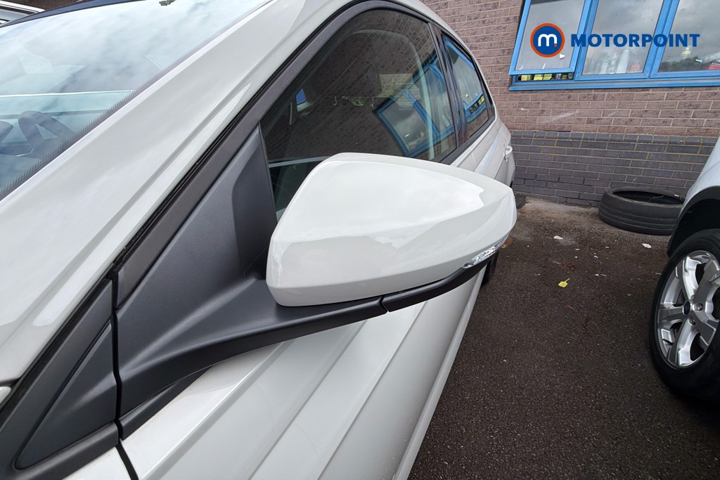 Volkswagen Polo Life Manual Petrol Hatchback - Stock Number (1644472) - 43rd supplementary image