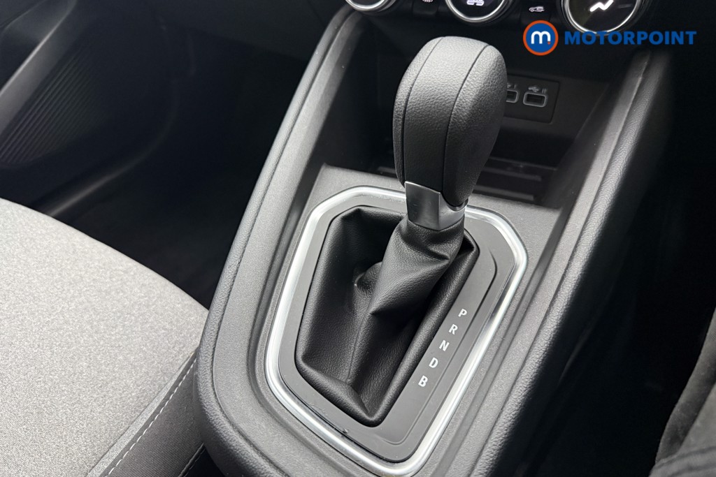 Renault Clio Evolution Automatic Petrol-Electric Hybrid Hatchback - Stock Number (1644512) - 17th supplementary image