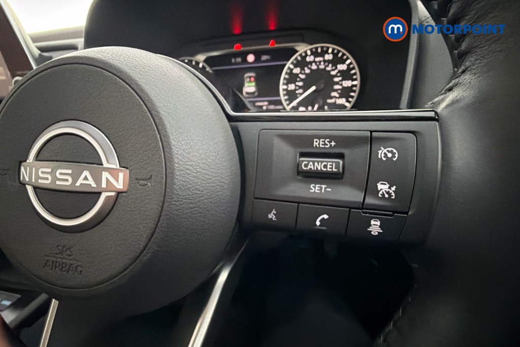 Nissan X-Trail Acenta Premium Automatic Petrol-Electric Hybrid SUV - Stock Number (1644521) - 4th supplementary image