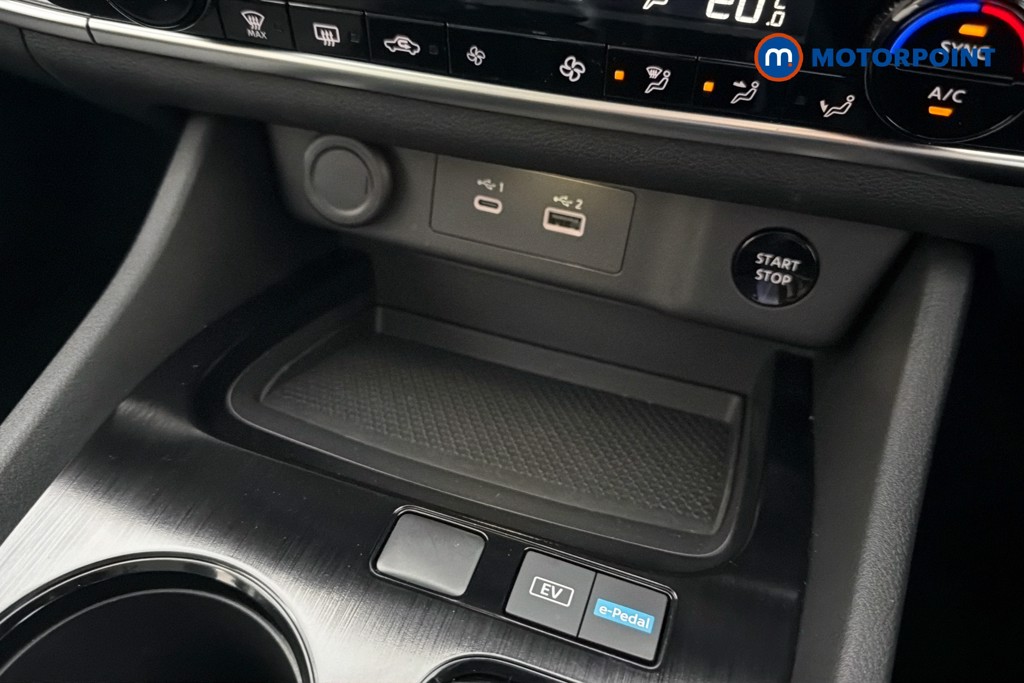 Nissan X-Trail Acenta Premium Automatic Petrol-Electric Hybrid SUV - Stock Number (1644521) - 17th supplementary image