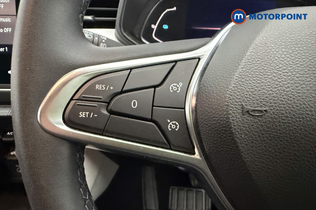 Renault Clio Techno Automatic Petrol-Electric Hybrid Hatchback - Stock Number (1644524) - 14th supplementary image