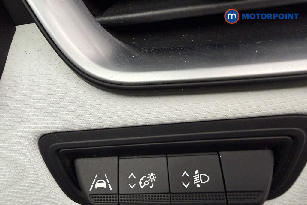 Renault Clio Techno Automatic Petrol-Electric Hybrid Hatchback - Stock Number (1644524) - 17th supplementary image