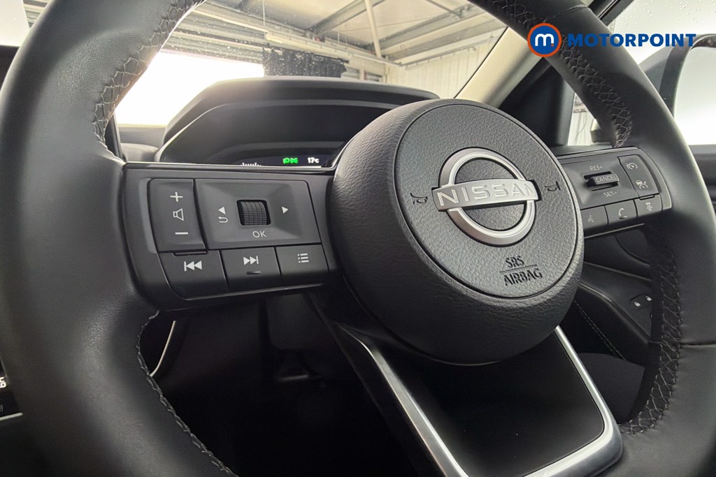 Nissan Qashqai N-Connecta Automatic Petrol-Electric Hybrid SUV - Stock Number (1644542) - 5th supplementary image