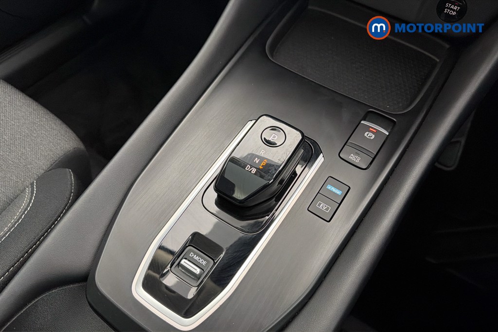 Nissan Qashqai N-Connecta Automatic Petrol-Electric Hybrid SUV - Stock Number (1644542) - 15th supplementary image