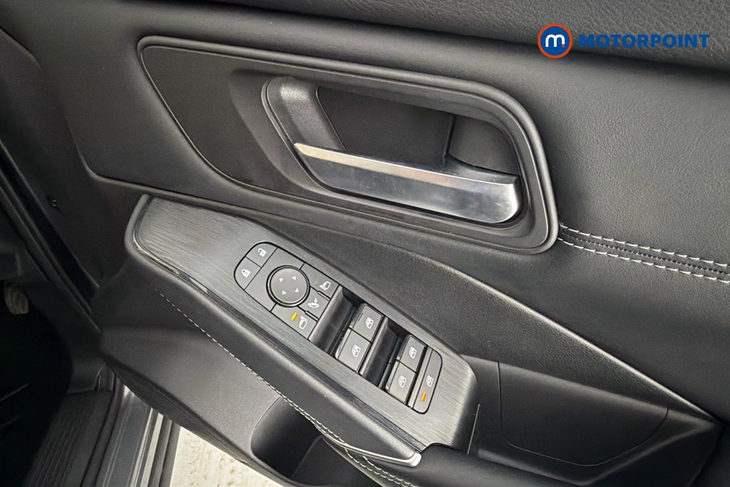 Nissan Qashqai N-Connecta Automatic Petrol-Electric Hybrid SUV - Stock Number (1644542) - 19th supplementary image