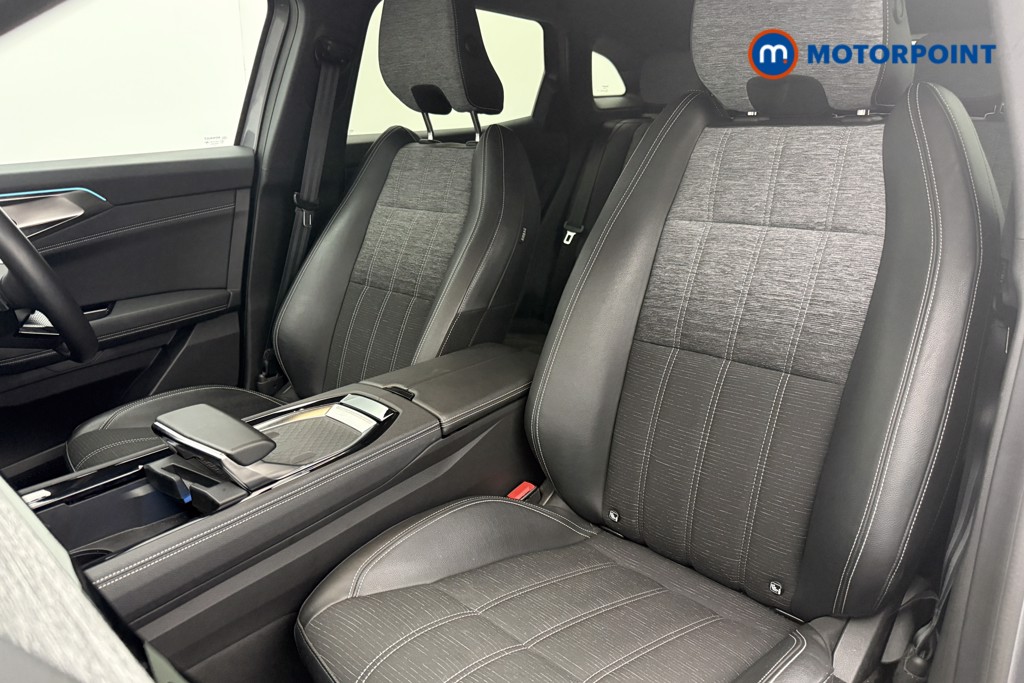 Renault Austral Techno Automatic Petrol-Electric Hybrid SUV - Stock Number (1644605) - 3rd supplementary image