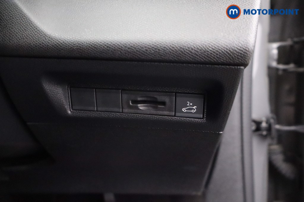 Peugeot 408 GT Automatic Petrol Hatchback - Stock Number (1644638) - 12th supplementary image