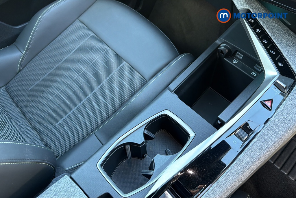 Peugeot 5008 GT Automatic Petrol SUV - Stock Number (1644646) - 16th supplementary image