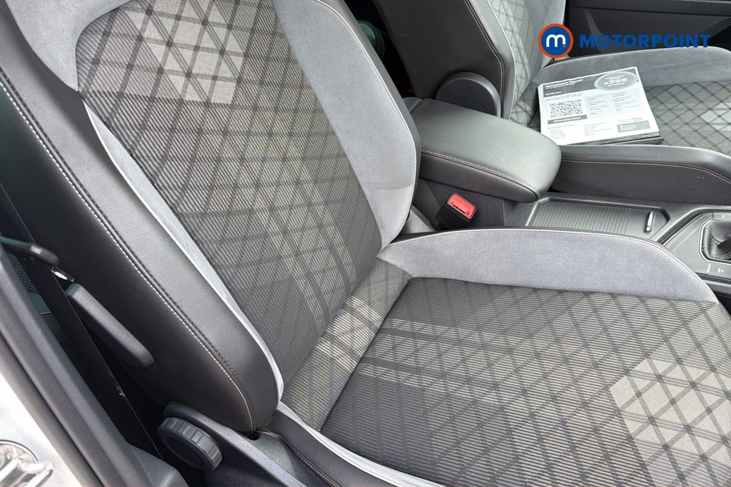 Volkswagen Tiguan R-Line Automatic Petrol SUV - Stock Number (1644838) - 22nd supplementary image
