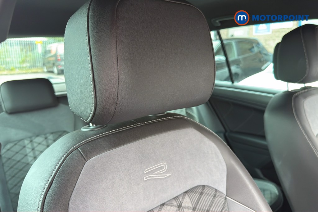 Volkswagen Tiguan R-Line Automatic Petrol SUV - Stock Number (1644838) - 23rd supplementary image