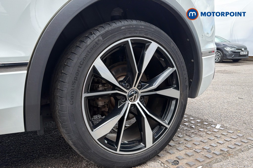 Volkswagen Tiguan R-Line Automatic Petrol SUV - Stock Number (1644838) - 48th supplementary image