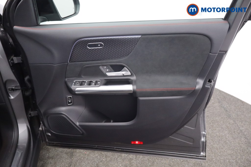 Mercedes-Benz EQA Urban Edition Automatic Electric SUV - Stock Number (1644890) - 9th supplementary image