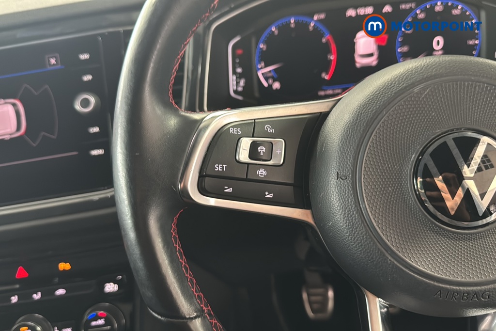 Volkswagen T-Roc SEL Manual Petrol SUV - Stock Number (1645068) - 4th supplementary image