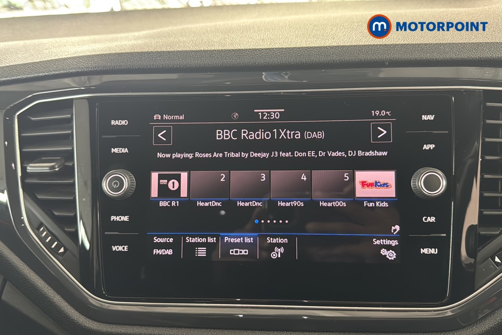 Volkswagen T-Roc SEL Manual Petrol SUV - Stock Number (1645068) - 8th supplementary image