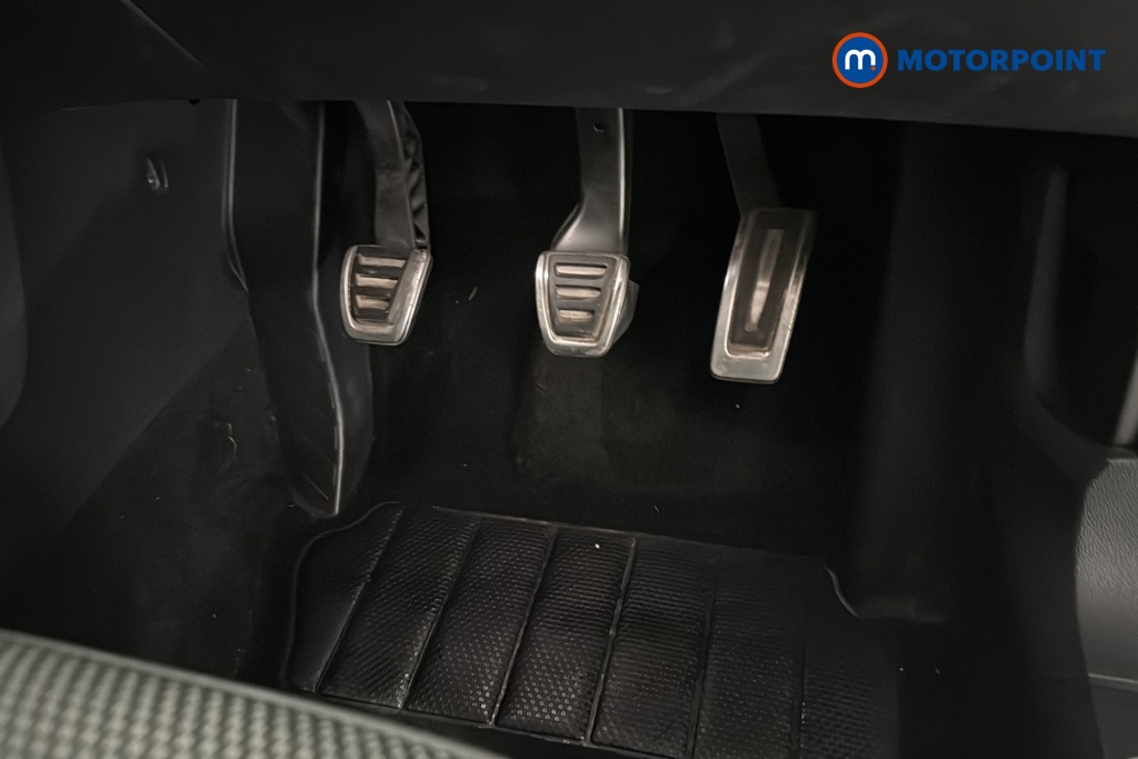 Volkswagen T-Roc SEL Manual Petrol SUV - Stock Number (1645068) - 24th supplementary image