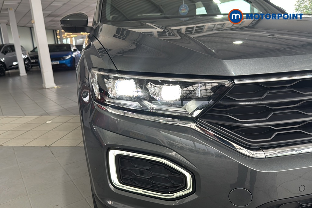 Volkswagen T-Roc SEL Manual Petrol SUV - Stock Number (1645068) - 42nd supplementary image