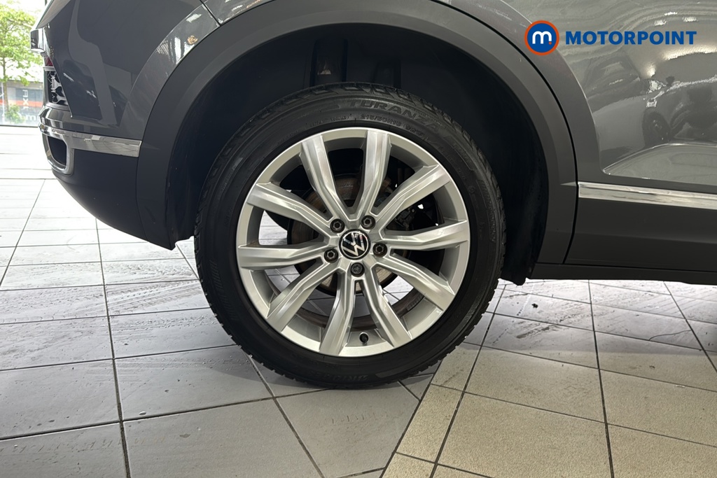 Volkswagen T-Roc SEL Manual Petrol SUV - Stock Number (1645068) - 46th supplementary image
