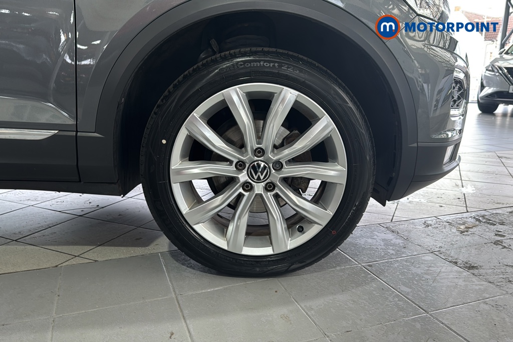 Volkswagen T-Roc SEL Manual Petrol SUV - Stock Number (1645068) - 47th supplementary image