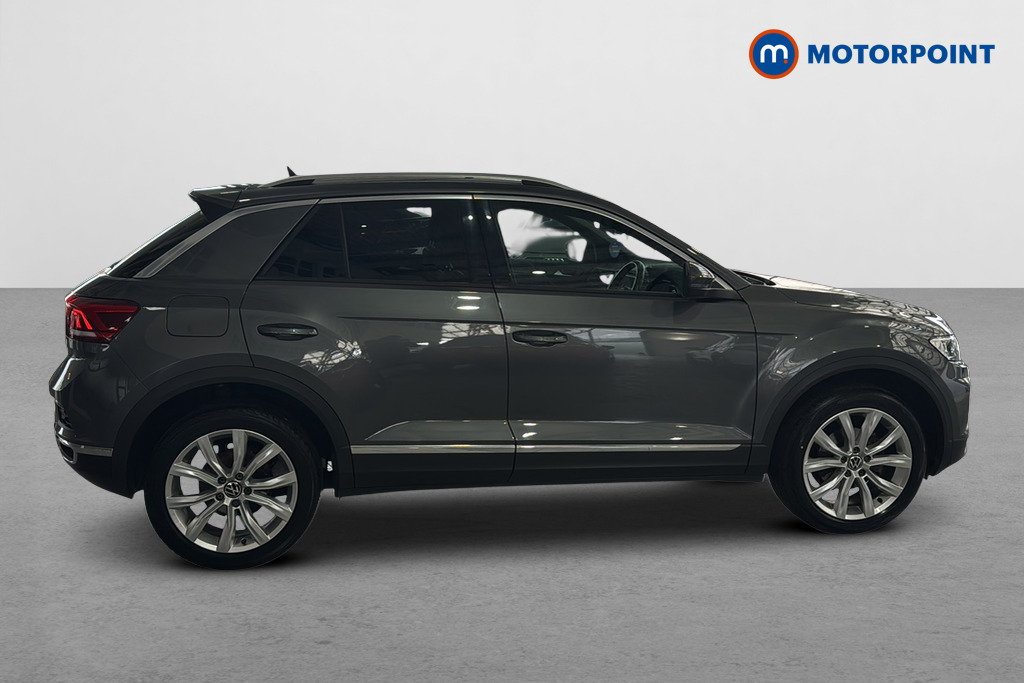 Volkswagen T-Roc SEL Manual Petrol SUV - Stock Number (1645068) - Passenger side