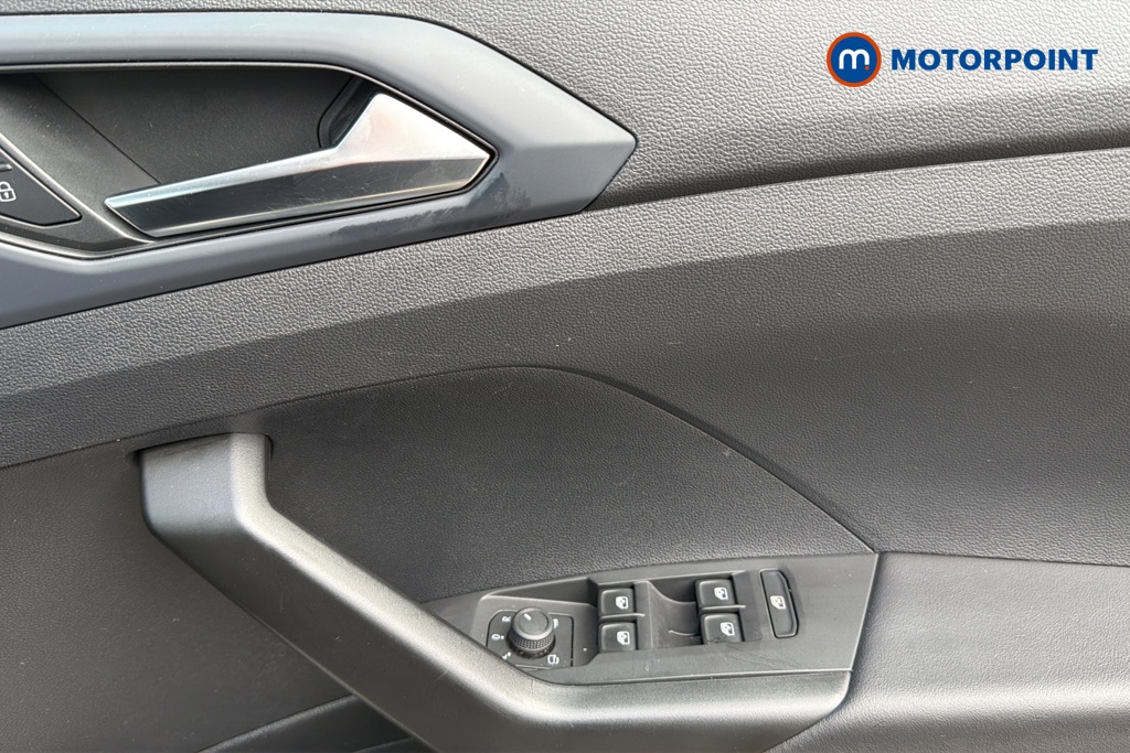 Volkswagen T-Cross Black Edition Manual Petrol SUV - Stock Number (1645878) - 19th supplementary image