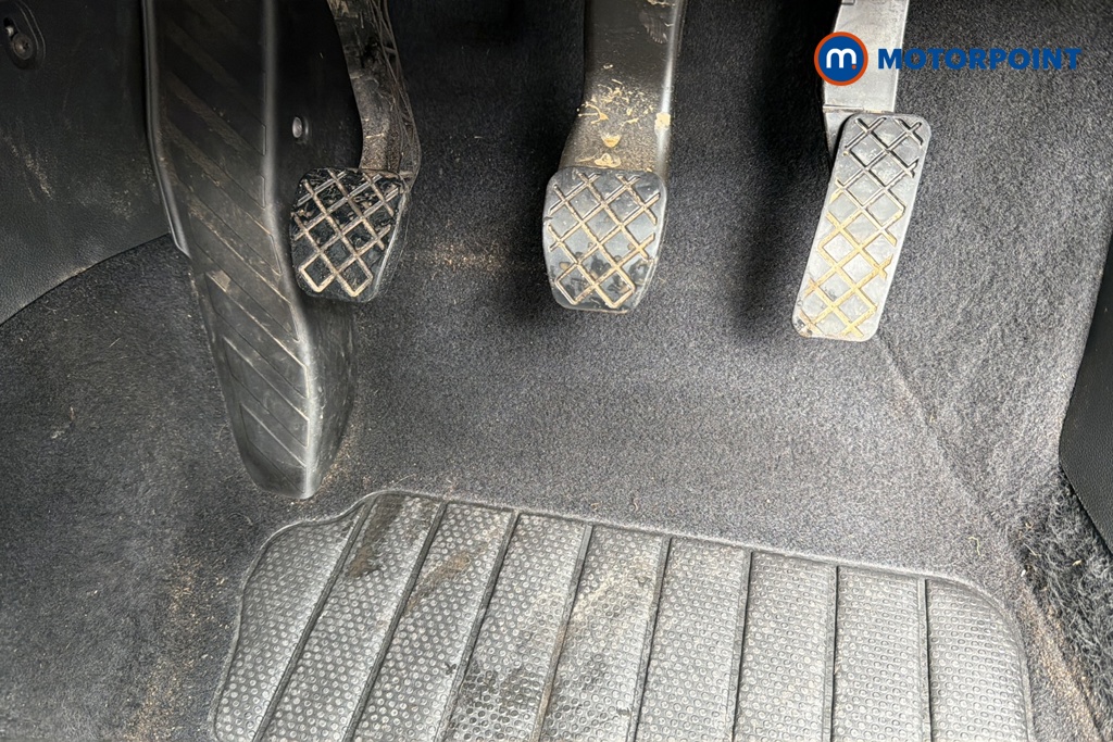Volkswagen T-Cross Black Edition Manual Petrol SUV - Stock Number (1645878) - 24th supplementary image