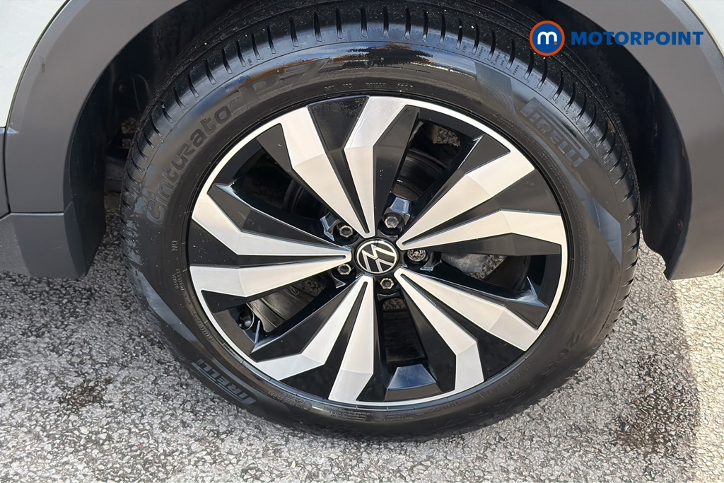 Volkswagen T-Cross Black Edition Manual Petrol SUV - Stock Number (1645878) - 45th supplementary image