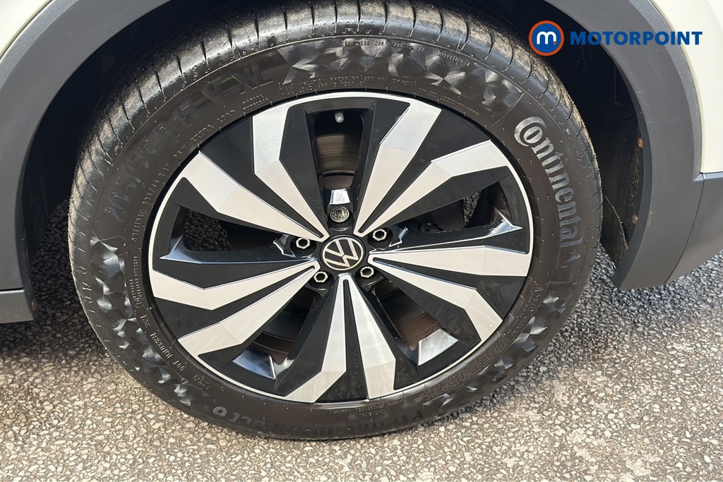 Volkswagen T-Cross Black Edition Manual Petrol SUV - Stock Number (1645878) - 47th supplementary image