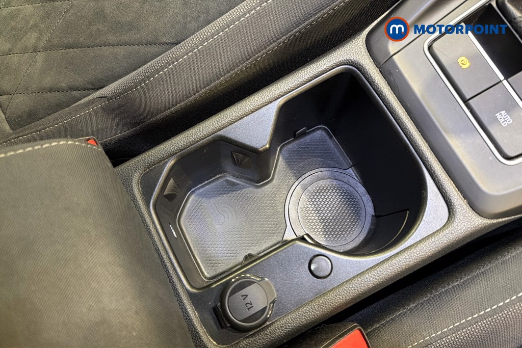 Volkswagen Golf Style Manual Petrol Hatchback - Stock Number (1645999) - 16th supplementary image