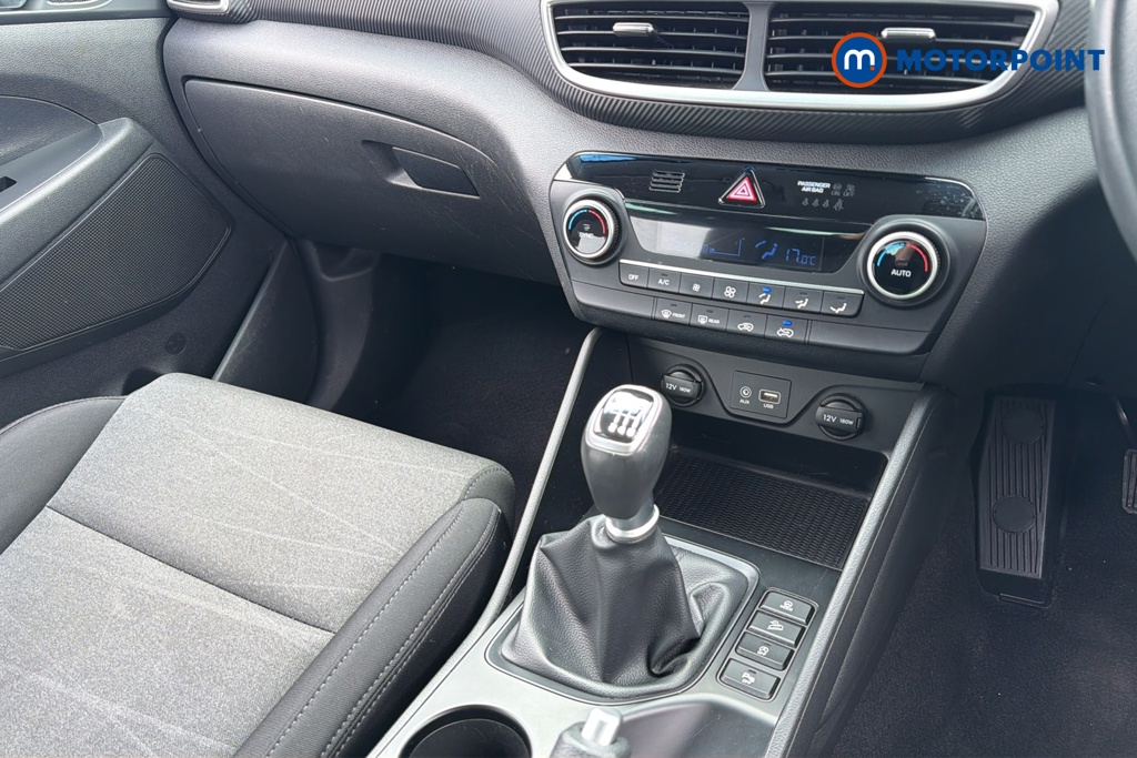 Hyundai Tucson Se Nav Manual Petrol SUV - Stock Number (1646379) - 15th supplementary image