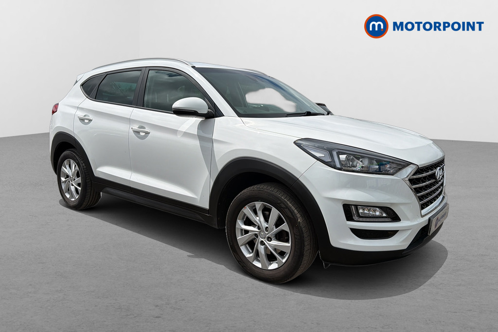 Hyundai Tucson Se Nav Manual Petrol SUV - Stock Number (1646379) - Drivers side front corner
