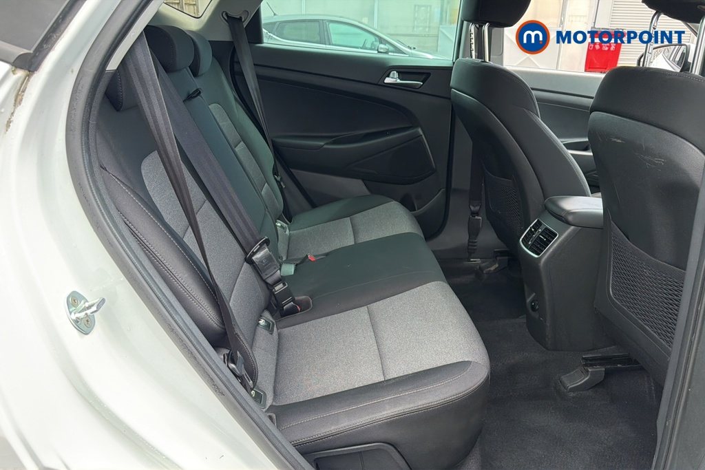 Hyundai Tucson Se Nav Manual Petrol SUV - Stock Number (1646379) - 25th supplementary image