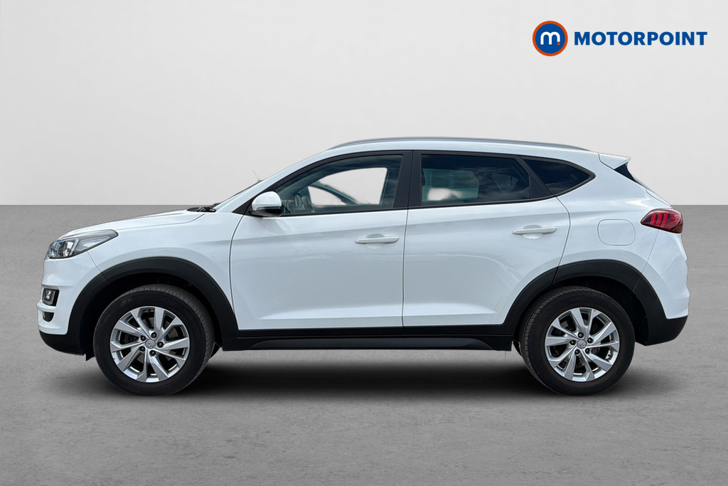 Hyundai Tucson Se Nav Manual Petrol SUV - Stock Number (1646379) - Drivers side