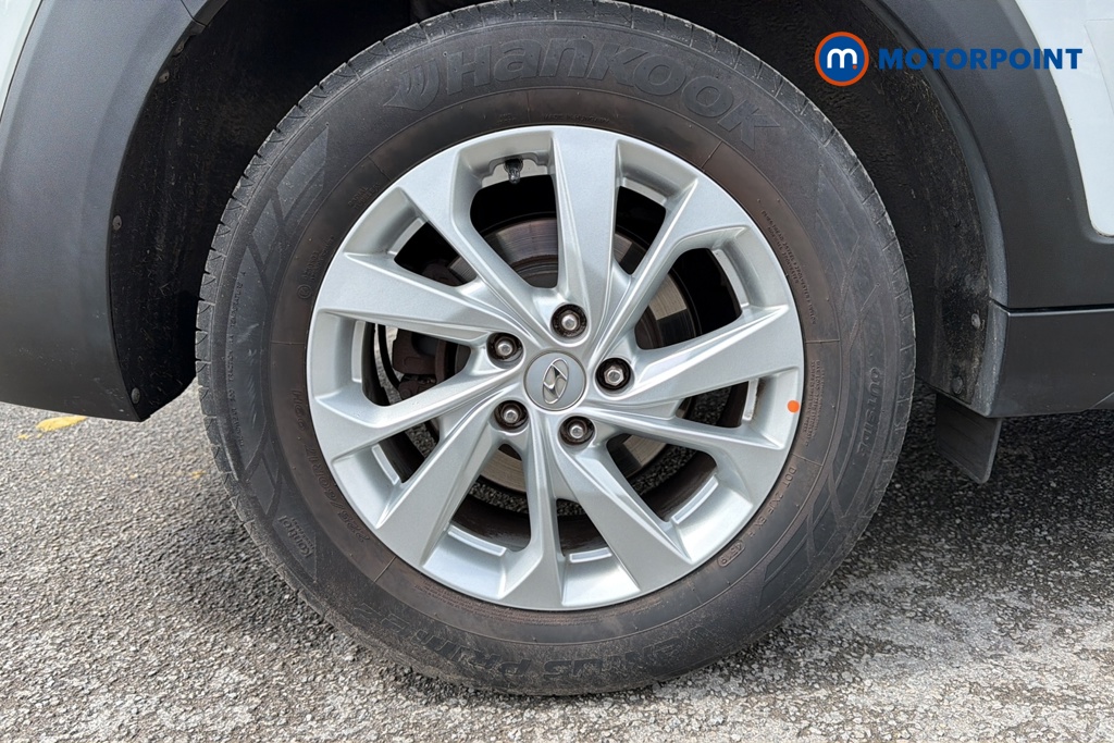 Hyundai Tucson Se Nav Manual Petrol SUV - Stock Number (1646379) - 46th supplementary image