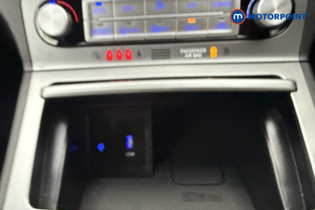 Hyundai Kona Premium Automatic Electric SUV - Stock Number (1646714) - 14th supplementary image