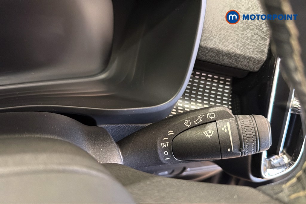 Volvo Xc40 R Design Pro Automatic Petrol SUV - Stock Number (1646791) - 7th supplementary image