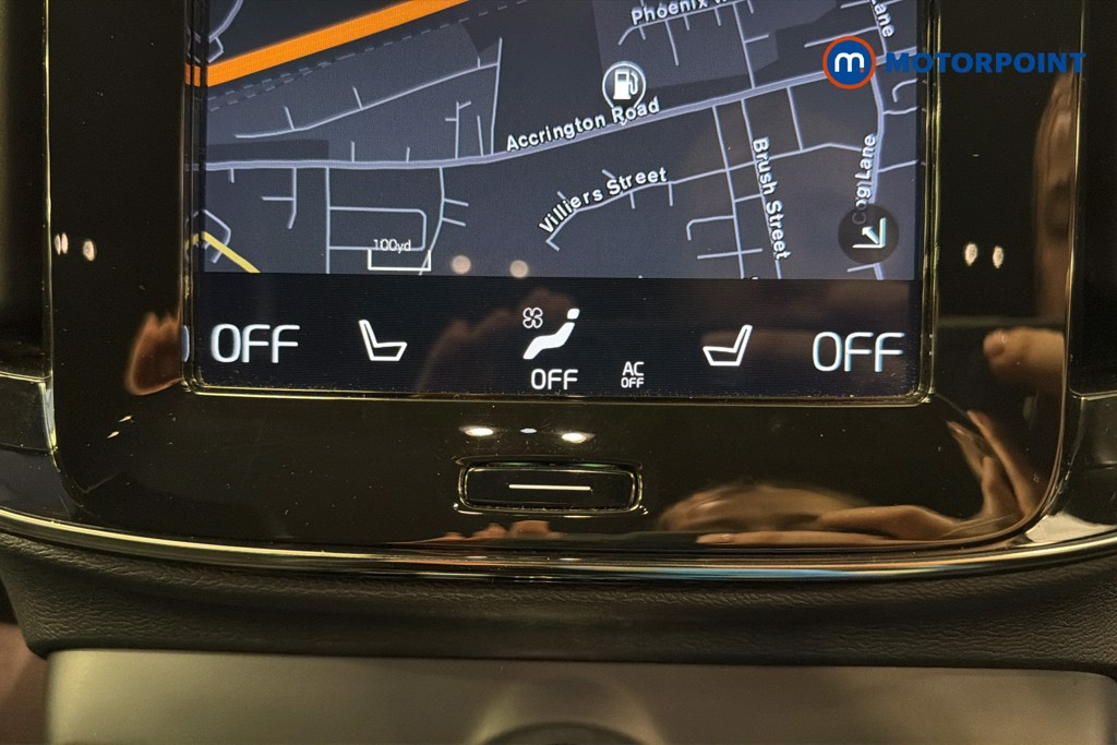 Volvo Xc40 R Design Pro Automatic Petrol SUV - Stock Number (1646791) - 12th supplementary image